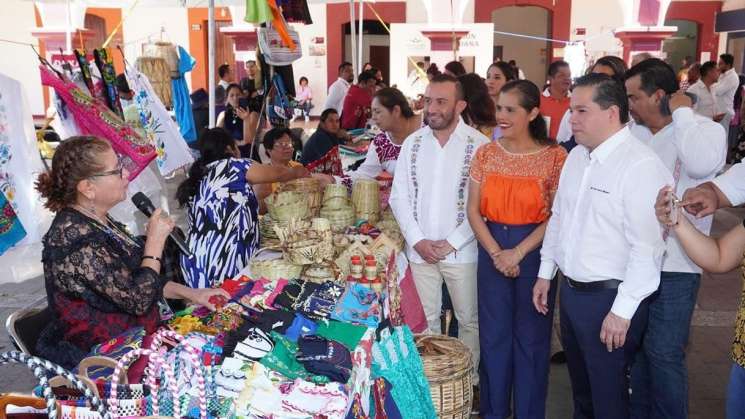 Realizan Feria Bienestar en Santa Lucía del Camino 