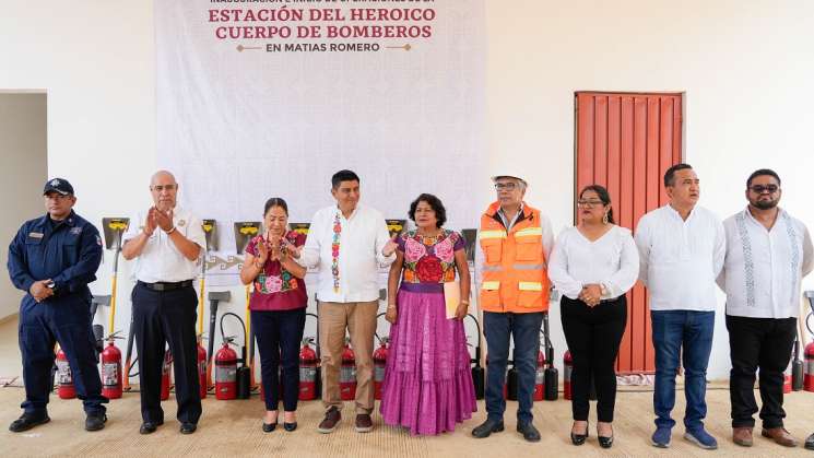  Salomón Jara abre nueva estación de bomberos en Matías Romero