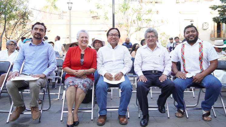 Rinden homenaje a la memoria de Álvaro Carrillo en su aniversario