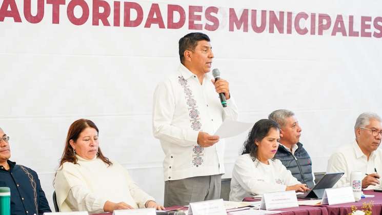 Ayuda mutua y diálogo, pide Gobierno de Oaxaca a pueblos 