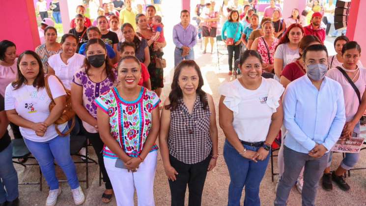 Atestigua Irma Bolaños la reinauguración de la UBR de Cuicatlán 