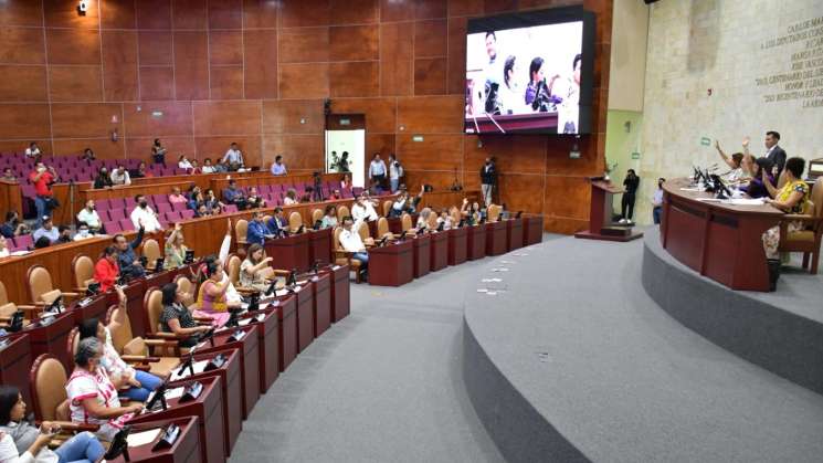 Congreso de Oaxaca aprueba Leyes de Ingresos de 75 municipios