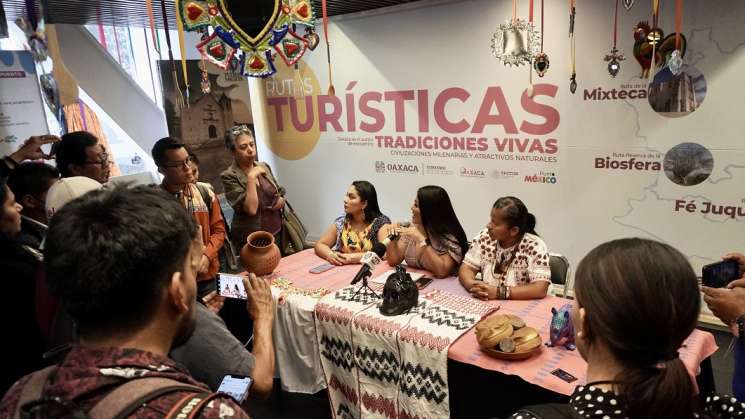 Oaxaca lleva gastronomía, artesanías y danzas a Punto México 