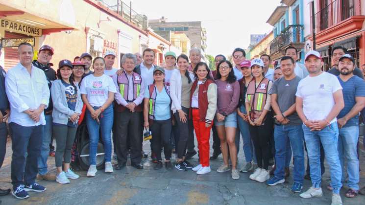 Con Tequio Bienestar embellecen el Centro Histórico