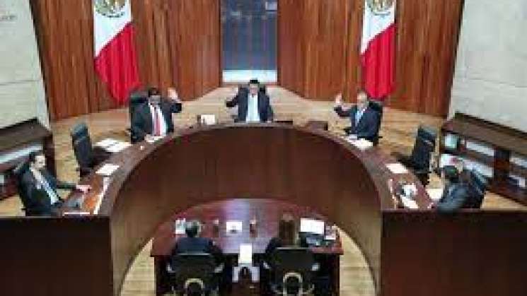 TEPJF Impone medidas cautelares a AMLO por 2 mañaneras