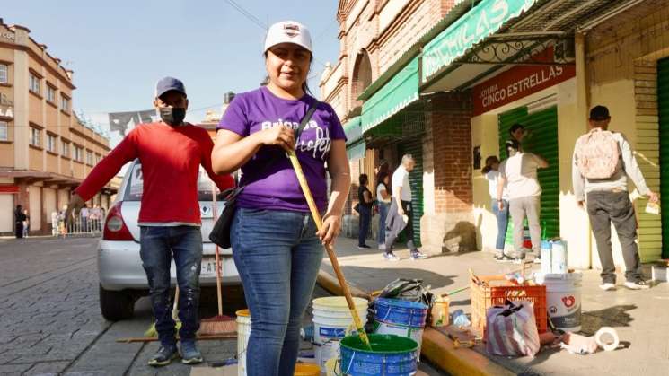 Realizan Tequio Bienestar previo a las fiestas de la Guelaguetza