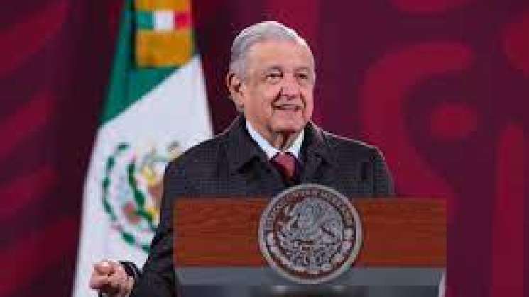 Revela AMLO que recibe la Pensión Bienestar