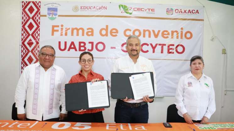 Firman CECyTEO y UABJO convenio de colaboración 