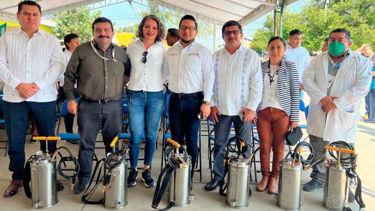 Con entrega de equipo fortalece SSO acciones contra el dengue