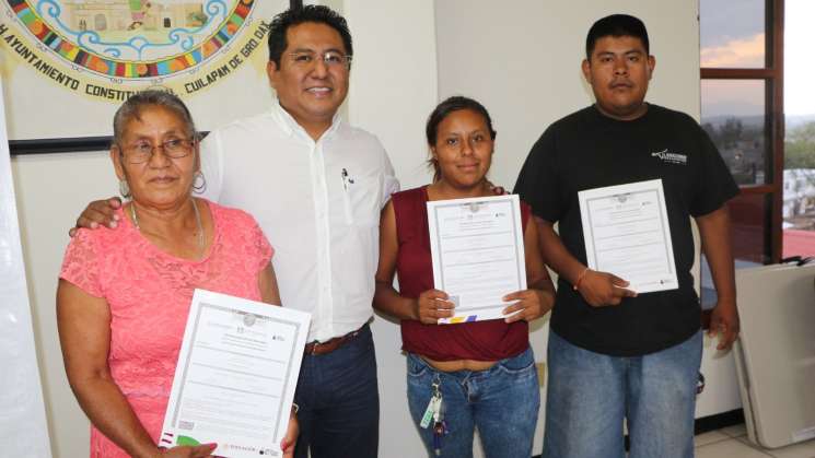 Firma IEEA convenio de colaboración con Cuilapan de Guerrero