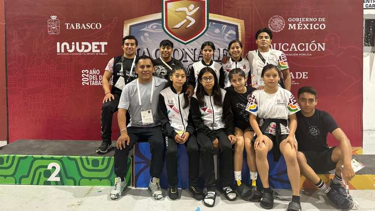 Luchador@s oaxaqueñ@s ganan 17 medallas en nacionales Conade