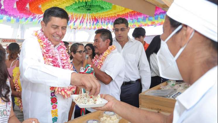 Inicia la Expo Feria del Queso y del Quesillo 2023 en Reyes Etla 