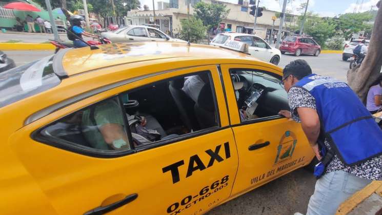 Realiza Semovi operativos para supervisar el servicio de taxis   