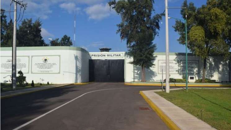 Juez ordena catear Campo Militar 1 y Base Aérea por desaparecida