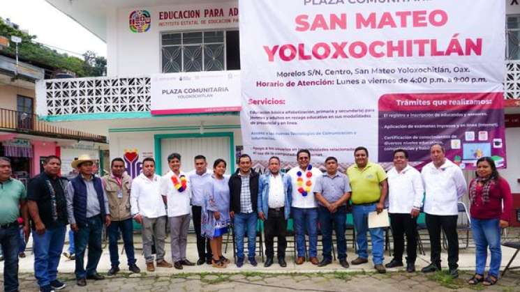 Inauguran Plaza Comunitaria del IEEA en San Mateo Yoloxochitlán  