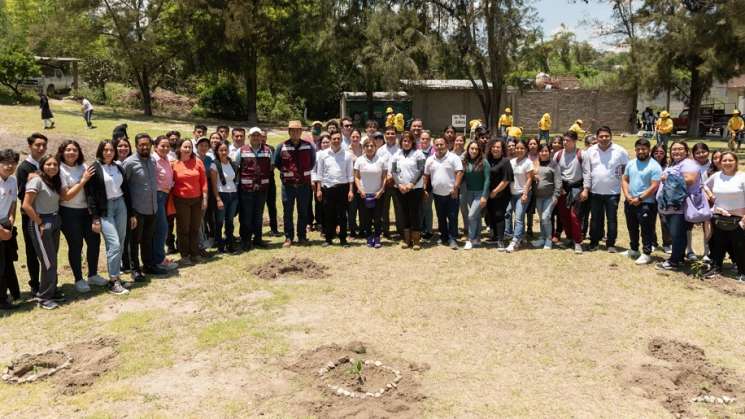 Realiza COBAO jornada de tequio y reforestación en 68 planteles