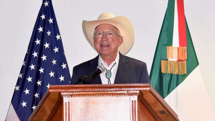 Ken Salazar Tropas de EU en México, eso no va a pasar