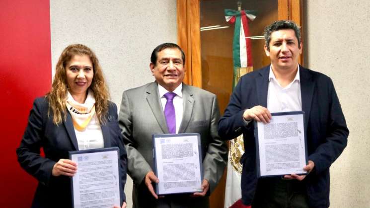 Firman convenio de colaboración Fiscalía de Oaxaca  y URSE