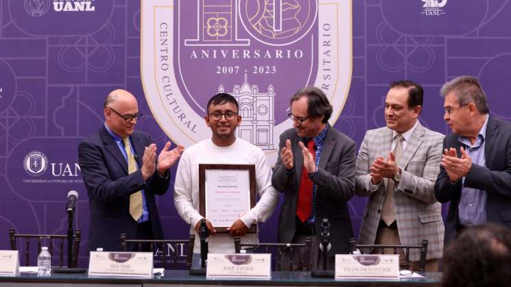 Luis Fabricio Gutiérrez gana Premio Iberoamericano de poesia 