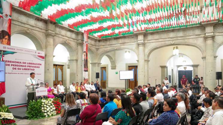 Liberan en Oaxaca a 170 personas indígenas y de escasos recursos