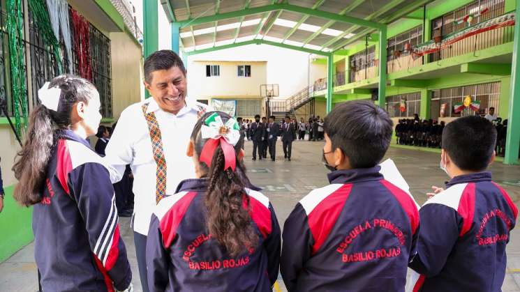 Educación de niñas y niños es prioridad de mi Gobierno: Salomón J