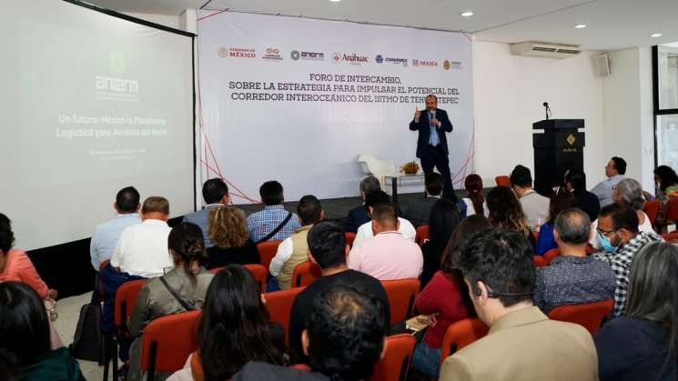 Anáhuac Oaxaca y COPARMEX realizan Foro pionero en sureste