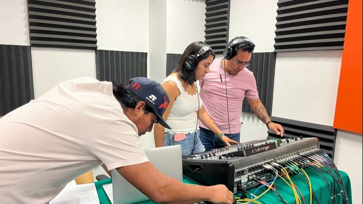 CORTV Radio con programas de salud, arte y cultura