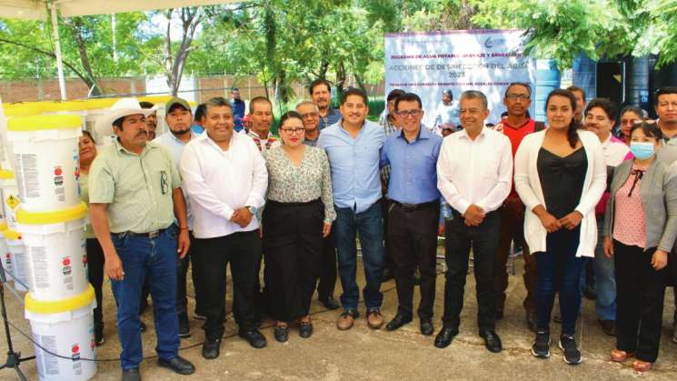 Realizan acciones de desinfección del agua en Valles Centrales