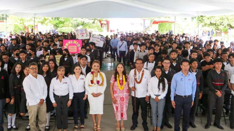 Inicia DIF Oaxaca campaña Rompe el Tabú, hazlo seguro,a jovenes