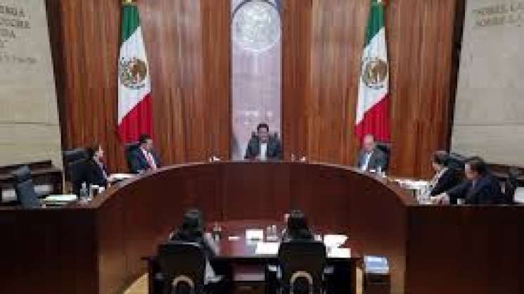 Ordenan al INE cambiar fecha de inicio de precampañas