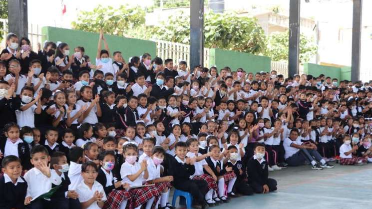 Promueve CCO la lectura en más de 400 niñas y niños en Atzompa