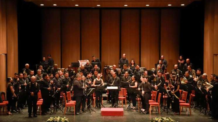 Con gran concierto celebra Banda de Música del Estado su 155 años