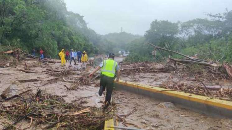 Sube a 39 los muertos en Guerrero, tras paso de Otis