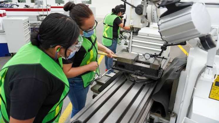 México crea en Agosto 173 mil 257 empleos formales 