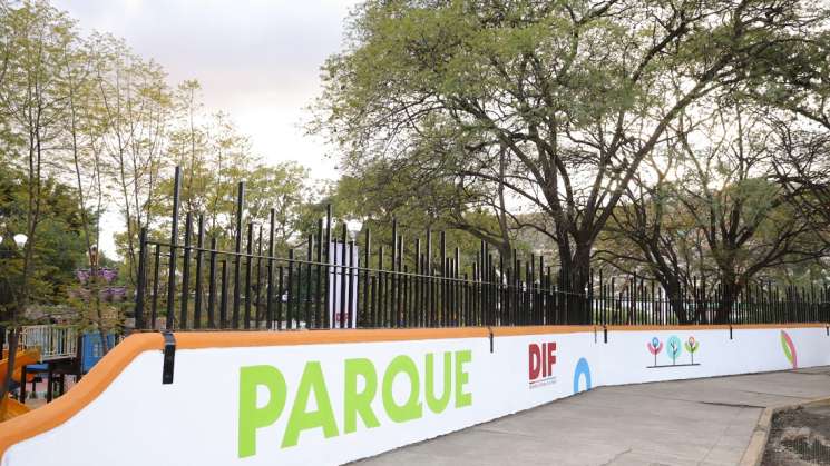 Bienestar de familias oaxaqueñas con inauguración de Parque DIF