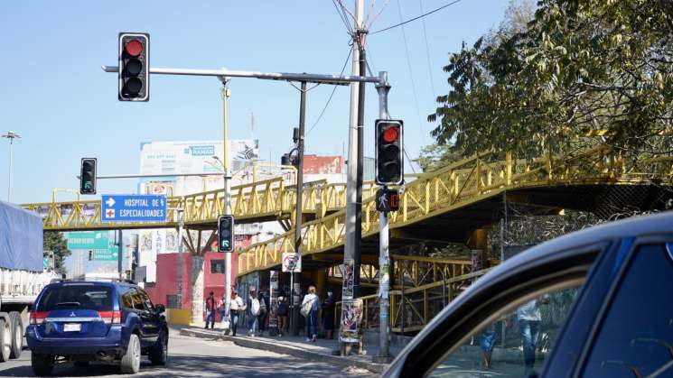 Restablecen semáforos en crucero del Parque del amor en capital 