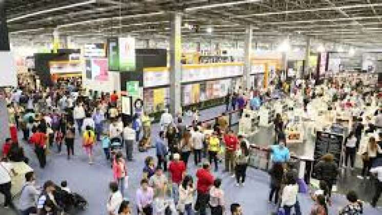 Destaca Ciencias en Feria Internacional del Libro de Guadalajara