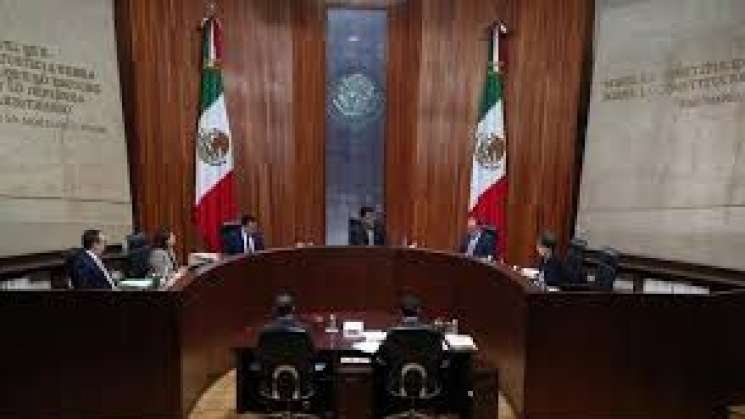 TEPJF sanciona a AMLO por expresiones a elecciones 2024