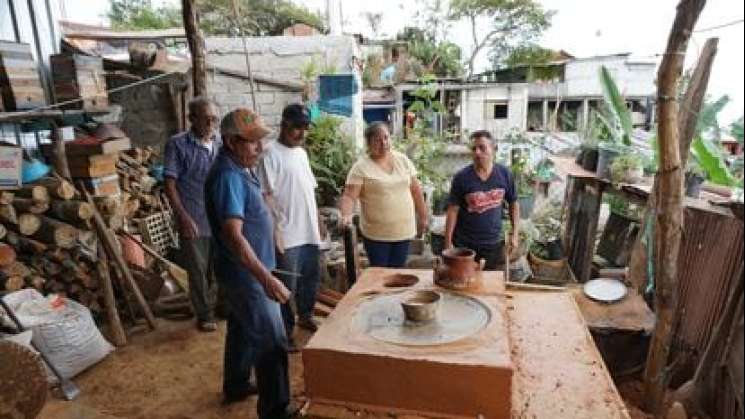 Premian cocina de la oaxaqueña doña Elia en la COP28