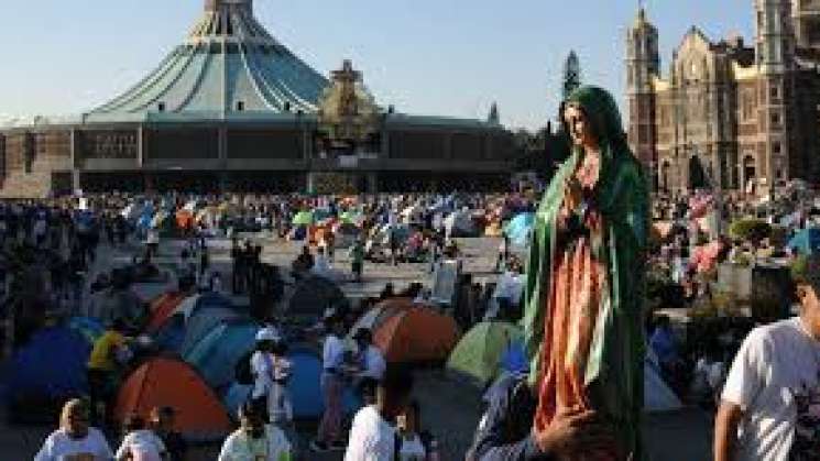 Celebra México a la virgen de Guadalupe 