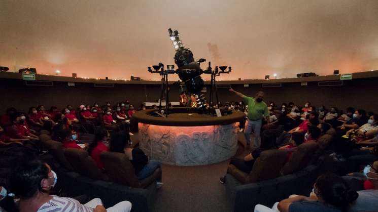 Invitan a disfrutar de actividades en el Planetario Nundehui     