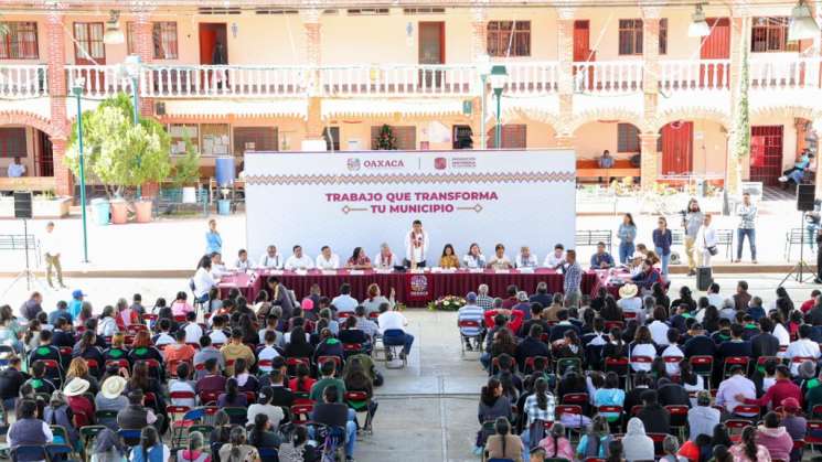 Mejor educación, servicios y cultura para San Juan Guelavia