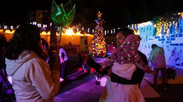 Celebran tradicional posada en casas hogar del DIF Oaxaca 