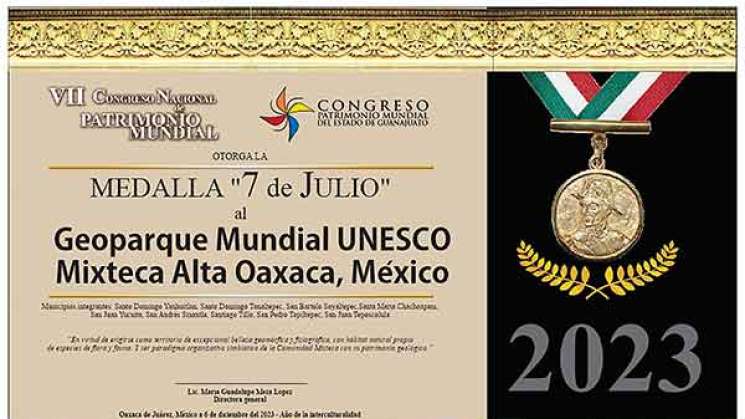 Otorgan medalla a Geoparque impulsado por la UNAM en Oaxaca 