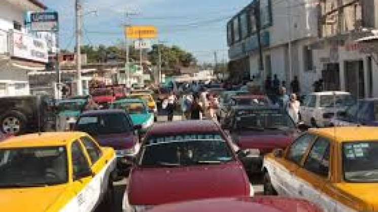 Sin autorización aumento de tarifa en taxis de Santa Cruz Xoxo