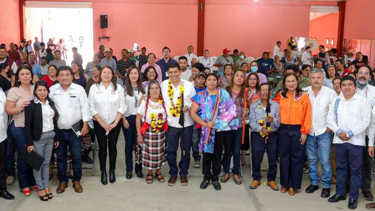 Con obras en cultura, educación y salud, florece San Sebastián A