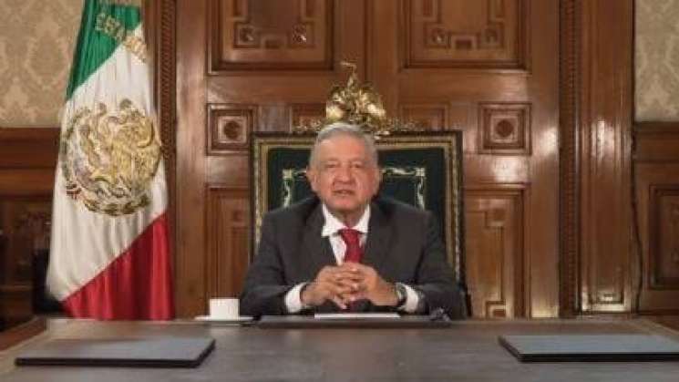 AMLO entrega paquete de reformas al Congreso 