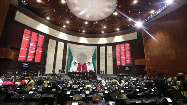 Piden 46 legisladores licencia para participar en elecciones 2024