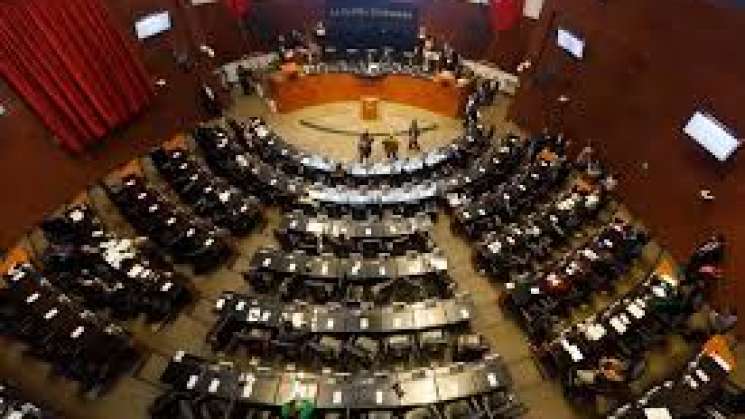 Aprueba comisión en el Senado aguinaldo de 30 días para todos