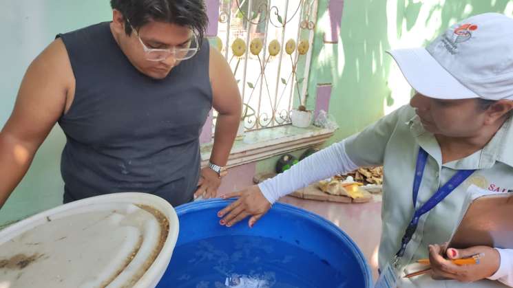 Tapar los depósitos de agua, fundamental para evitar el dengue  